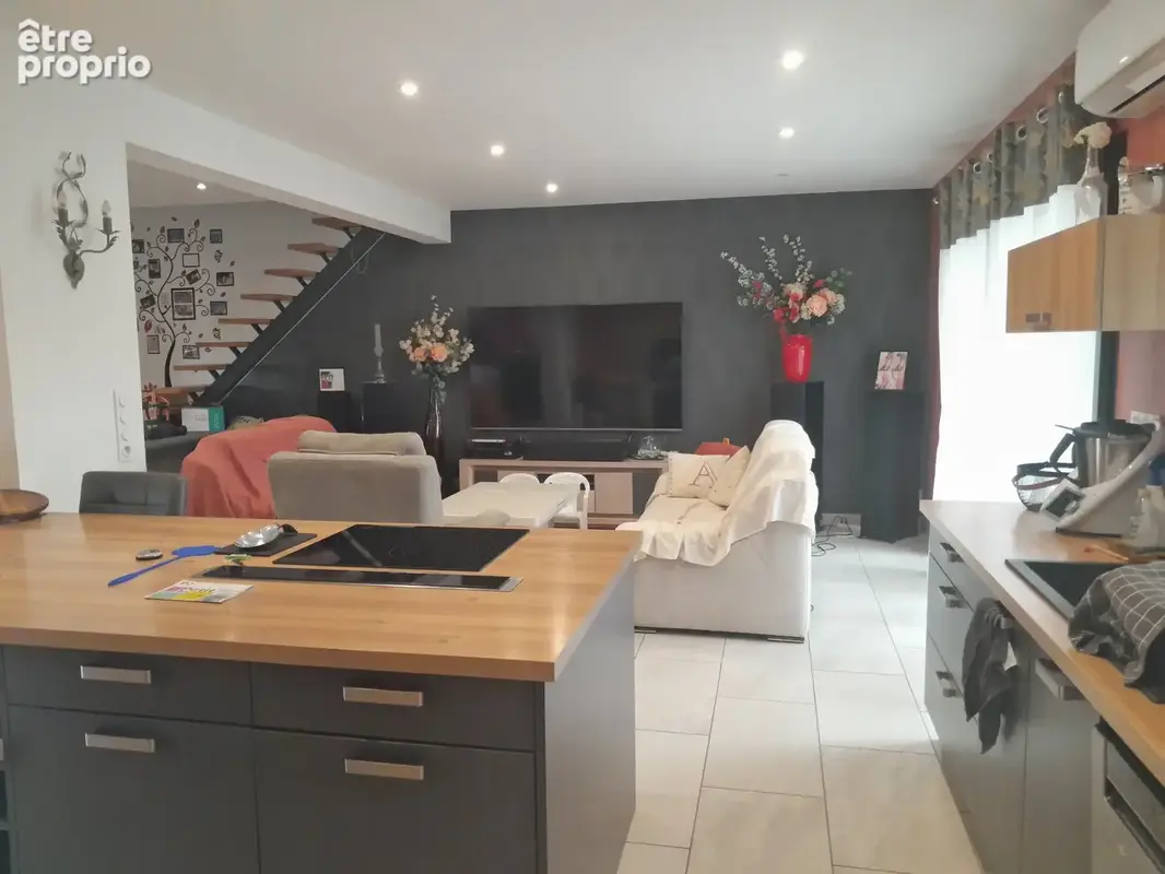 Appartement 5 pièces 183 m² à vendre à Noyant-De-Touraine (37800) - photo 165