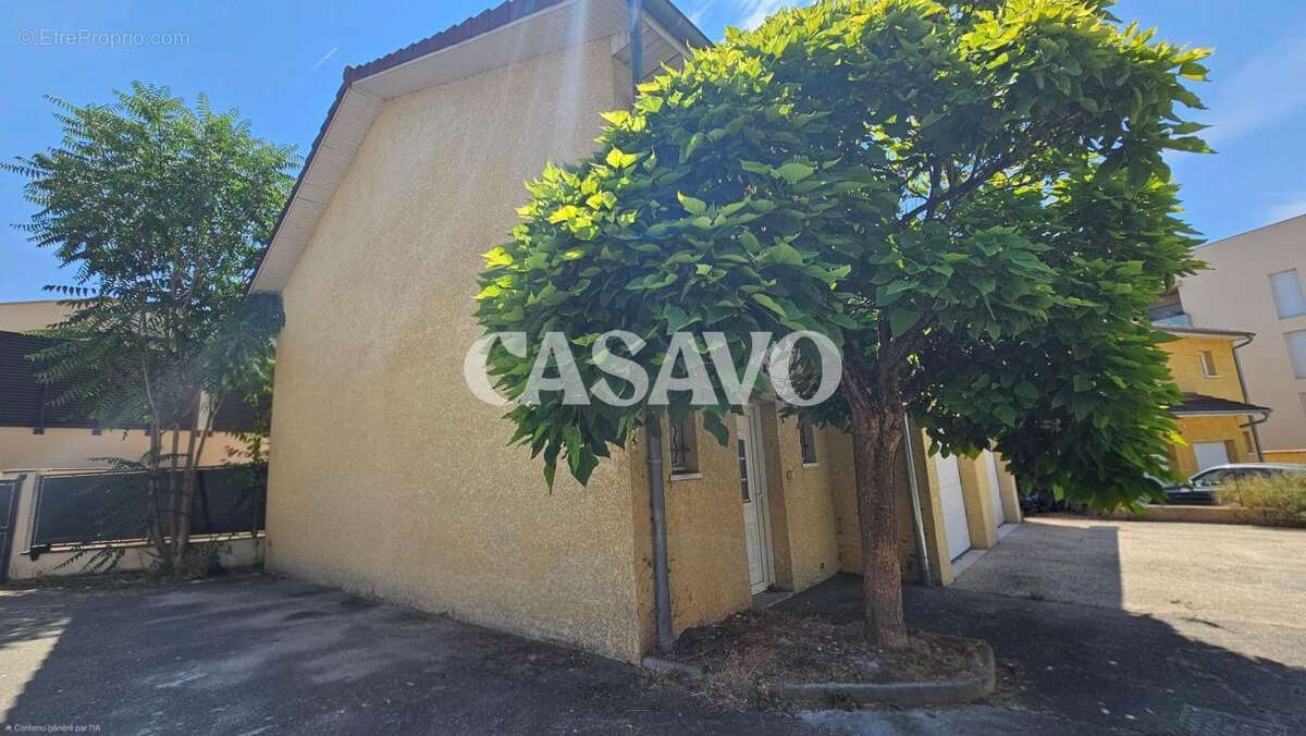 Vente Maison 4 pièces de 112m² - 38290 La Verpillière - photo 4
