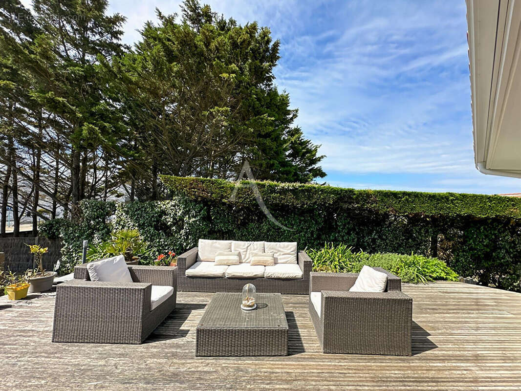 Maison d'architecte entièrement rénovée en 2015 à deux pas des plages ! Saint Jean De Monts - photo 4