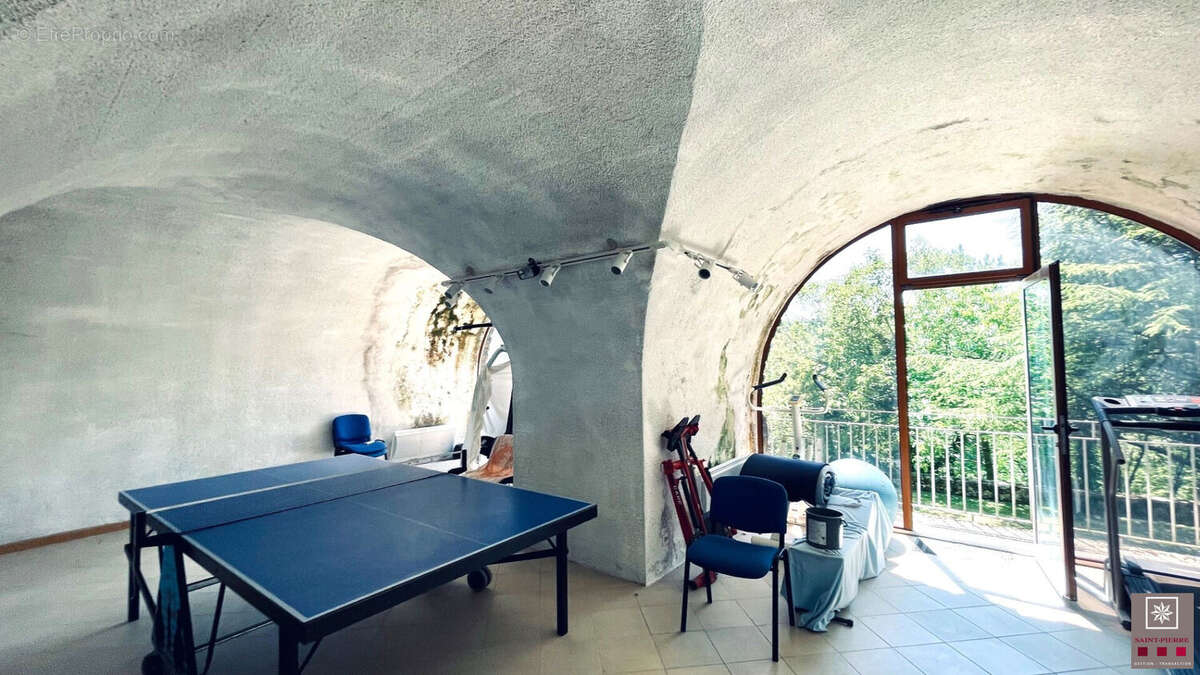 Maison à AMBERIEU-EN-BUGEY