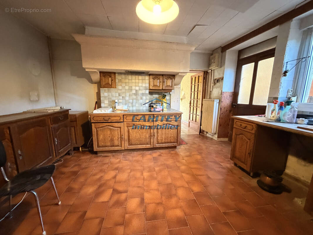 Maison à MEURCOURT