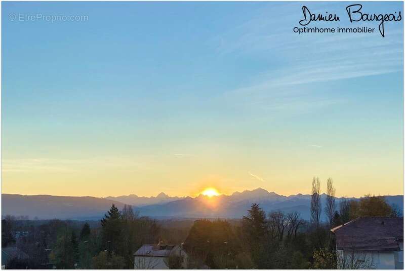 Appartement à CROZET
