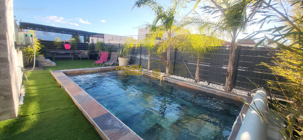 Maison à SAINT-JEAN-LASSEILLE