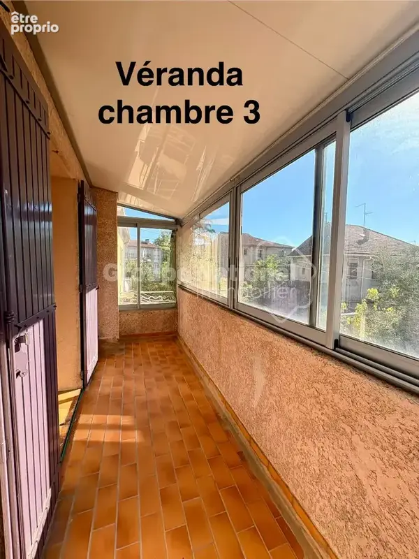 Maison de ville avec cour sur SORGUES, séjour/cuisine équipée, 3 chambres et climatisation - photo 12