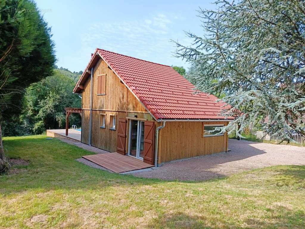 Maison à LA BRESSE