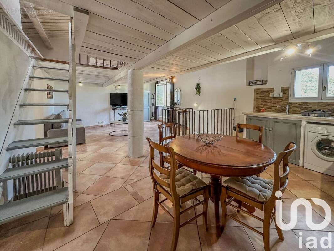 Photo 3 - Appartement à CLAVIERS