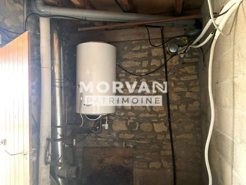 Maison à BILLY-CHEVANNES