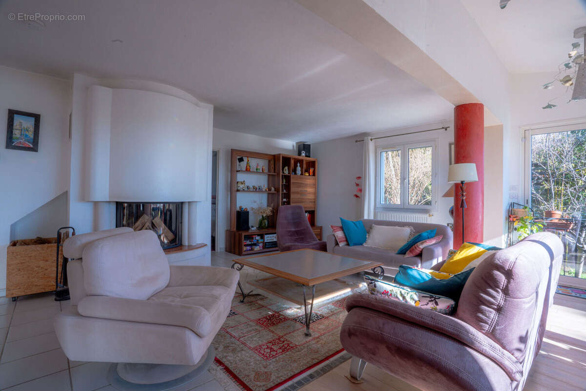 Maison 160 m² à Castelnau-Le-Lez  - photo 4