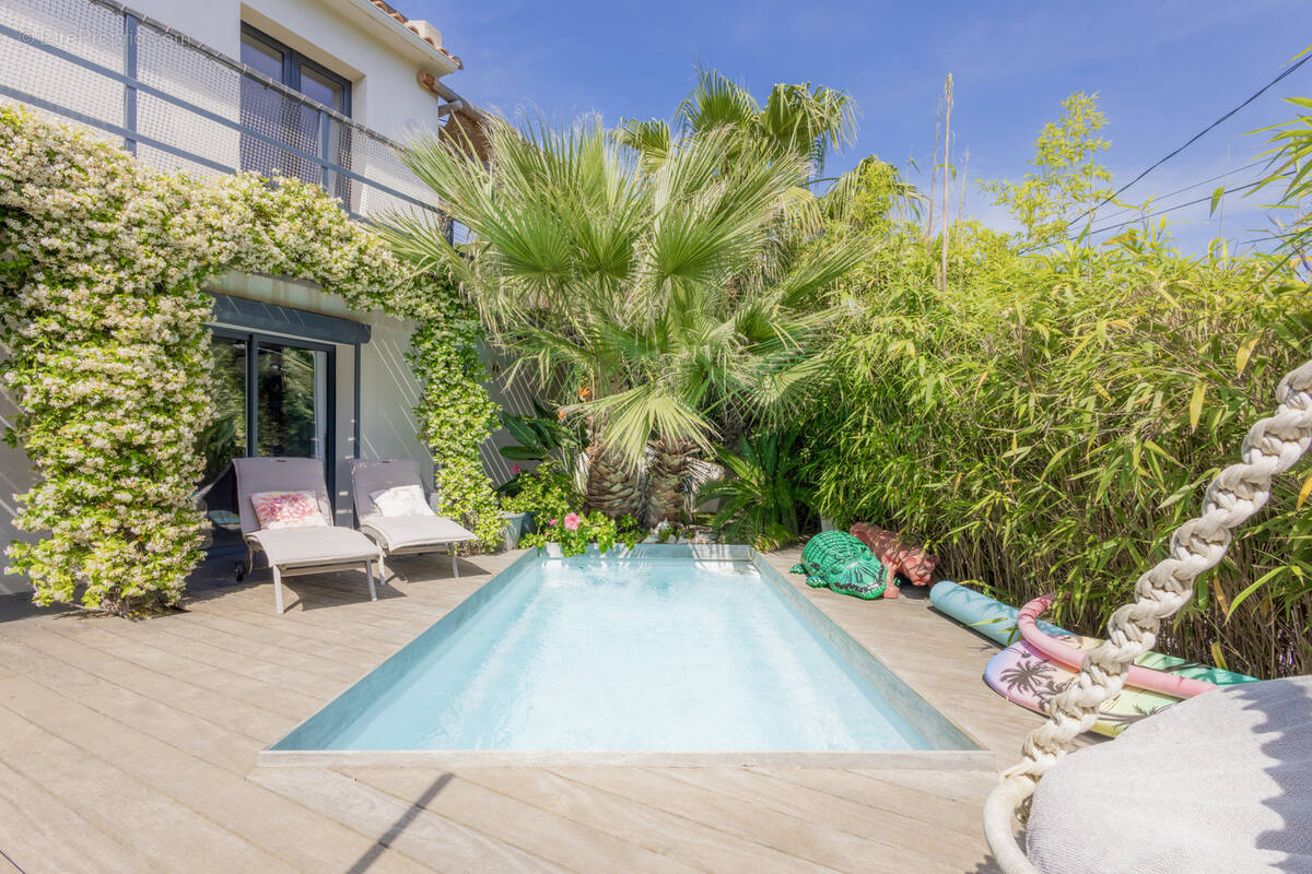 Maison à CAVALAIRE-SUR-MER