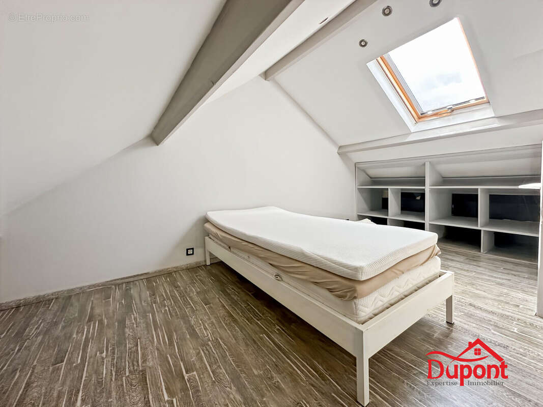 Maison à LES MAZURES