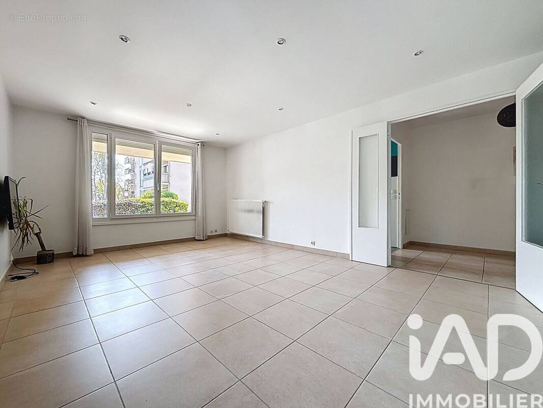 Photo 1 - Appartement à ERAGNY