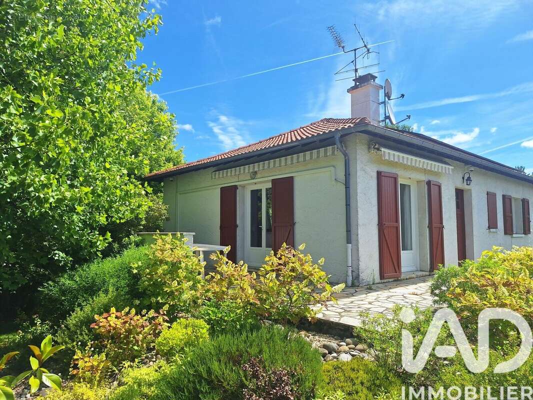 Photo 2 - Maison à YTRAC