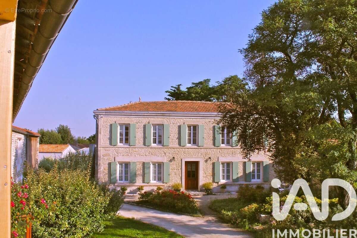 Photo 5 - Maison à LE THOU