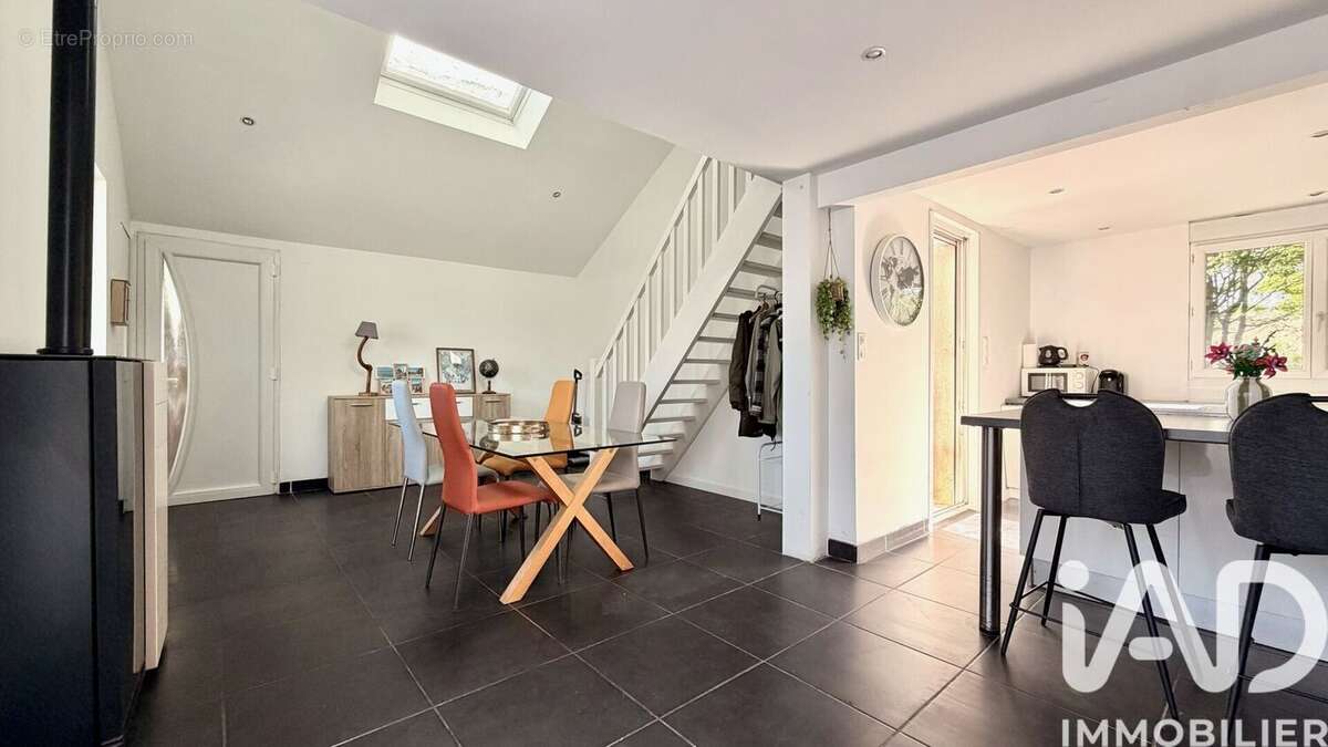 Photo 5 - Maison à SAINT-SATURNIN-SUR-LOIRE