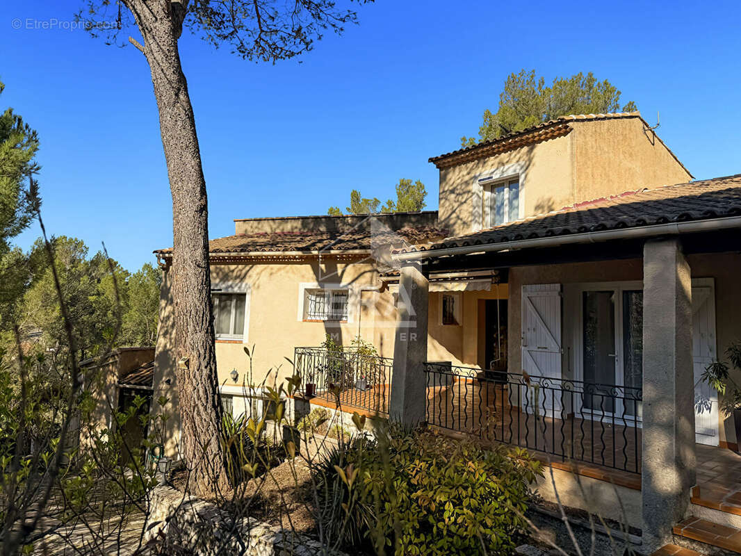 Maison à BOUC-BEL-AIR