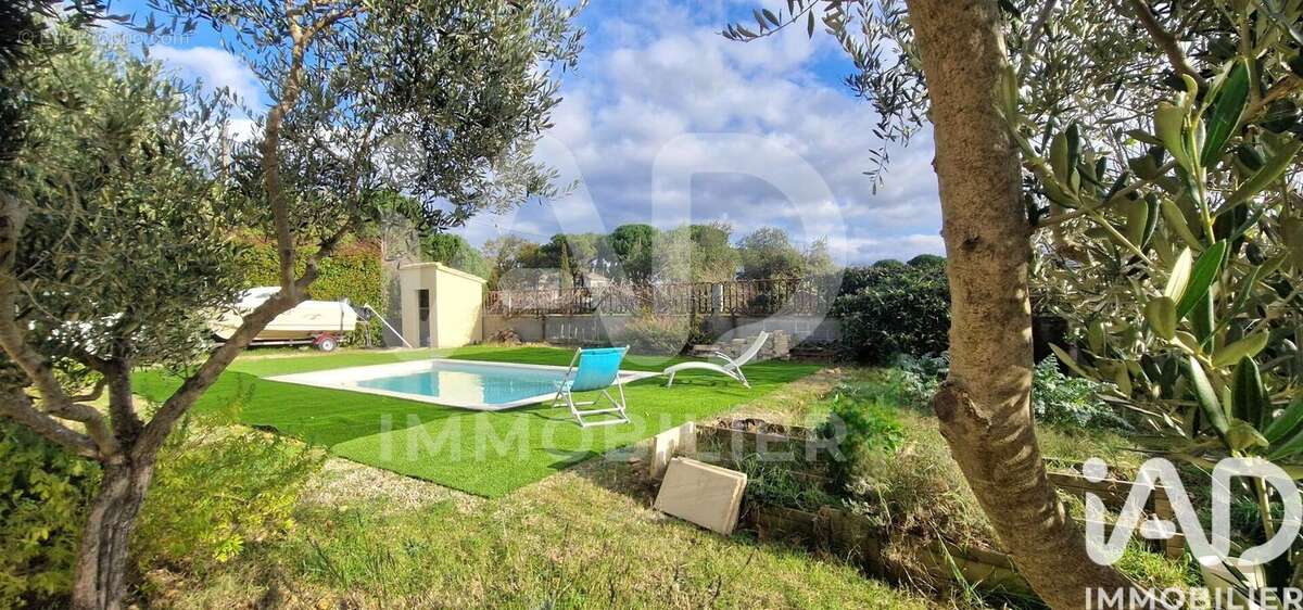 Photo 3 - Maison à REMOULINS