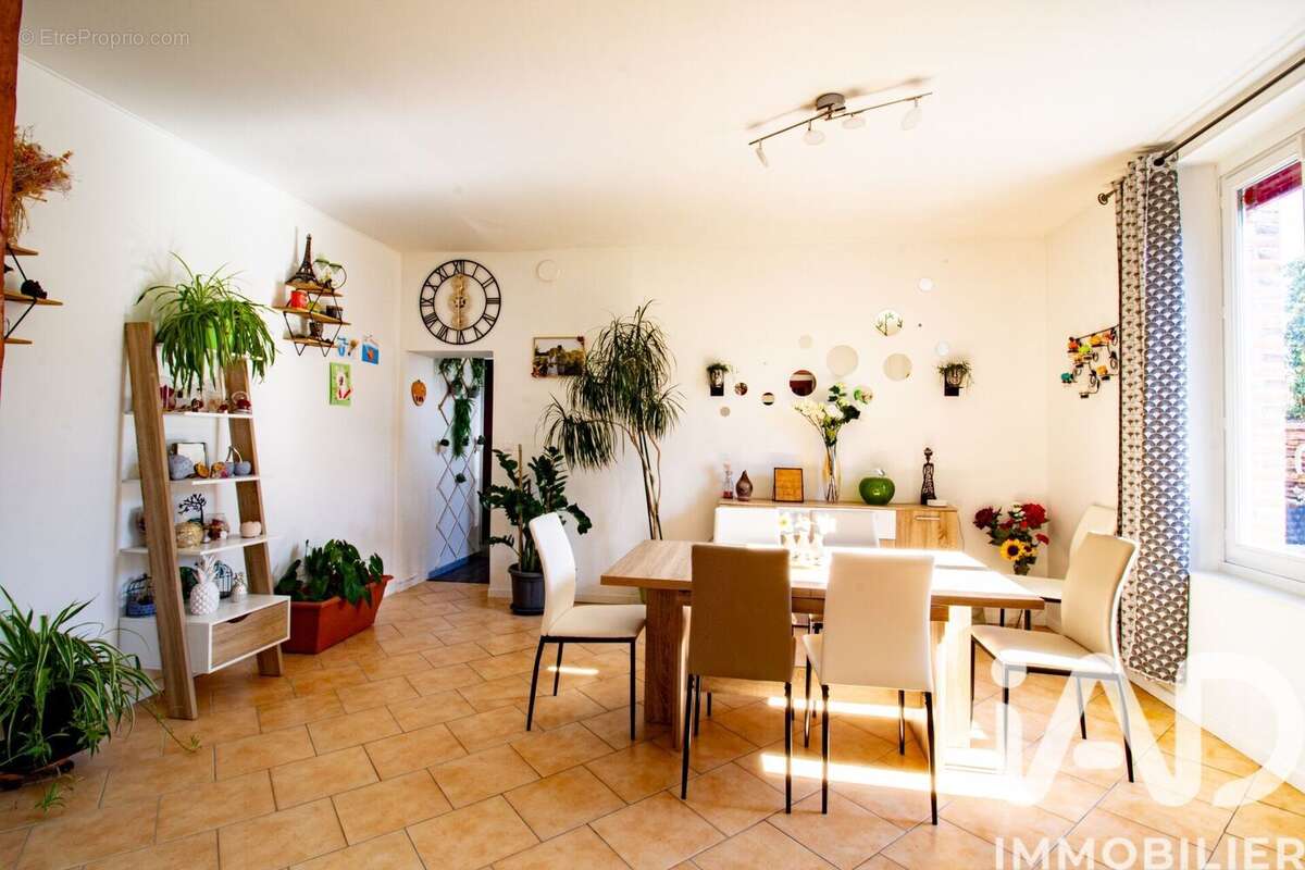 Photo 2 - Maison à MONTARGIS