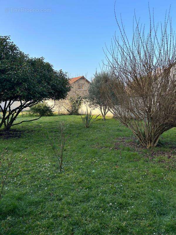 Appartement à NEUILLY-PLAISANCE