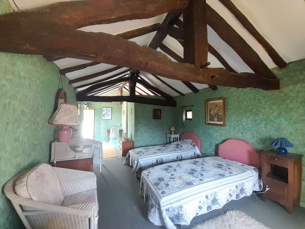 Maison à BRASSAC