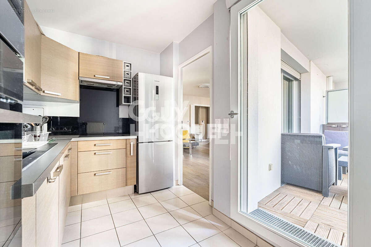 Appartement à GENNEVILLIERS