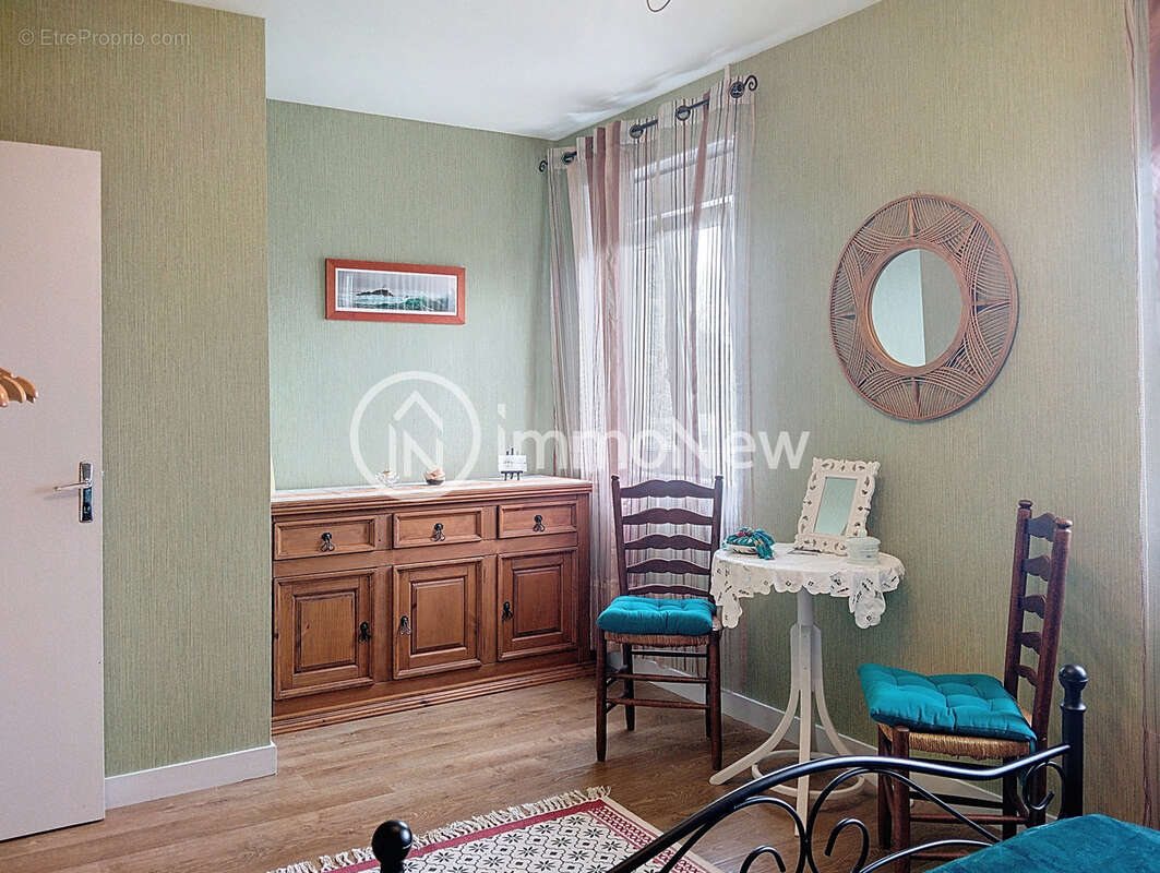 Maison 4 pièces - 108 m2 - GENETS (50530) - photo 7