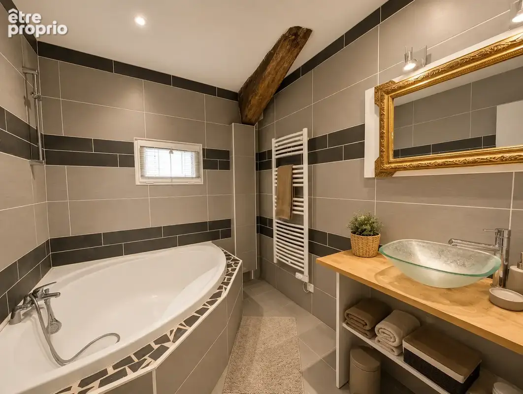Maison de village 100 m2 avec grand garage et 2 chambres à Ornaisons - photo 7