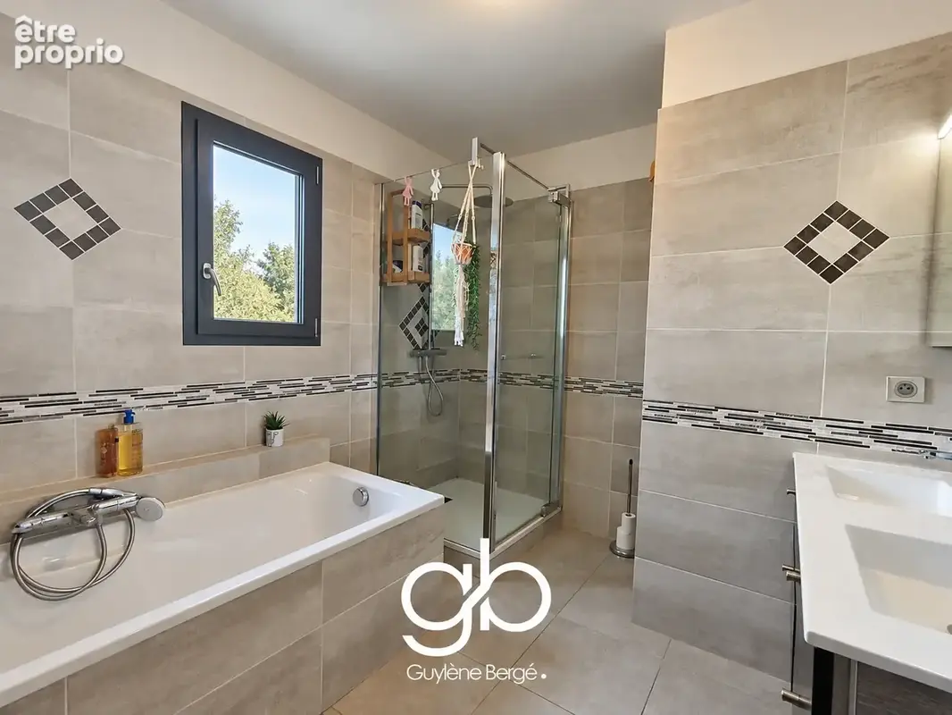 Maison a vendre  saint mathieu de treviers - piscine -  4 chambres - garage - photo 12