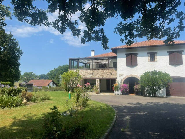 Maison à URRUGNE