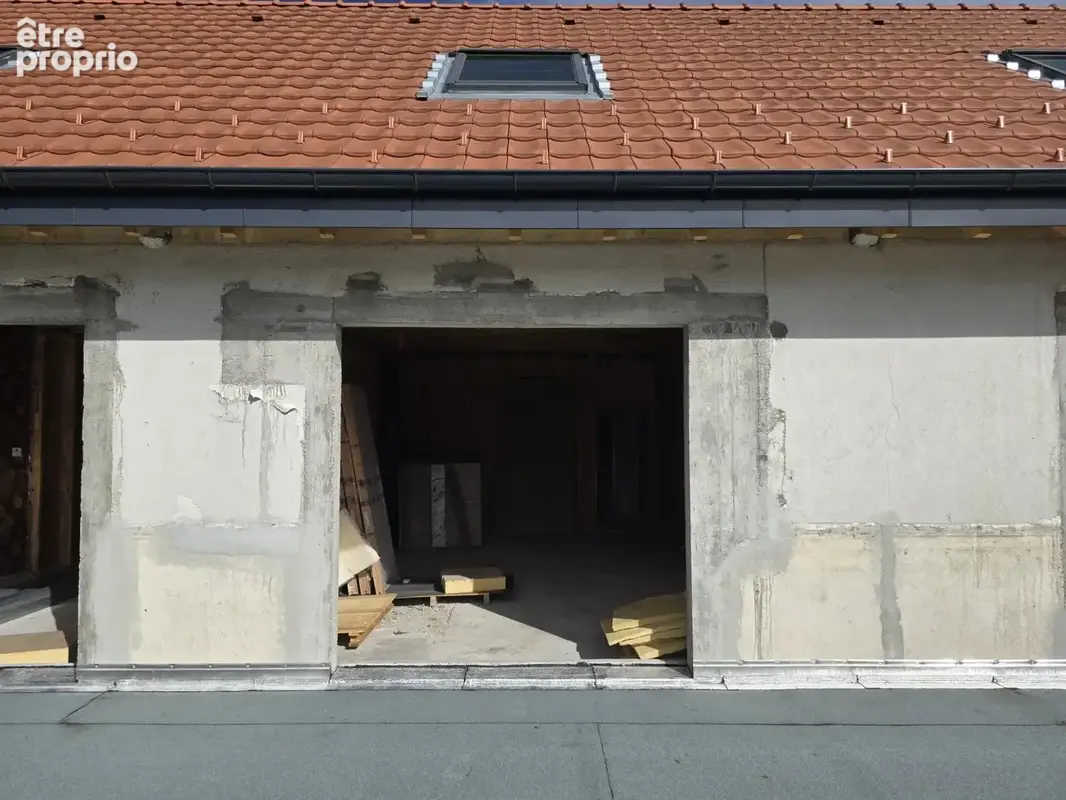 Vinzier centre – t3 duplex à aménager avec terrasse de 27 m² - photo 9
