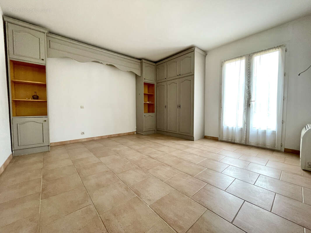 Vente villa d'environ 146m2 sur 1046m2 de terrain - photo 10
