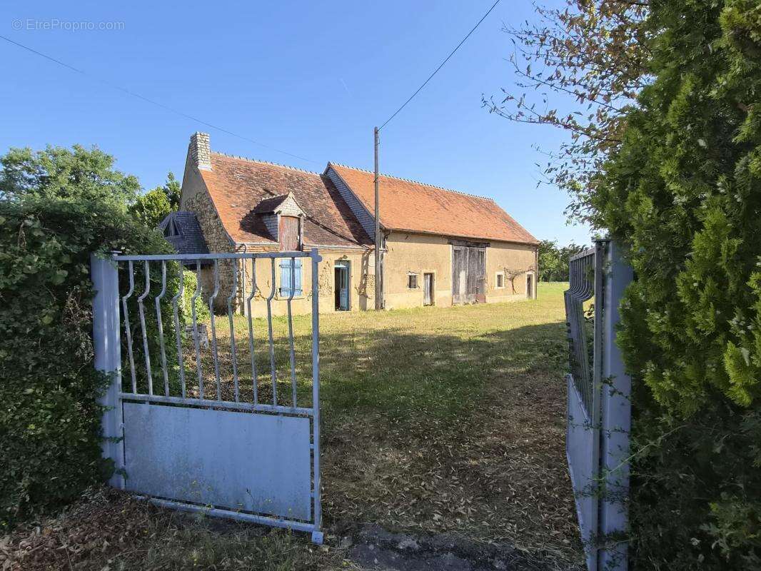 Maison 45 m² à Lys-Saint-Georges  - photo 3