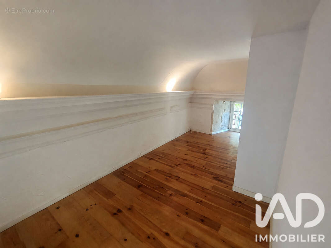 Appartement 76 m² à Saint-Gervais-Sur-Roubion  - photo 7