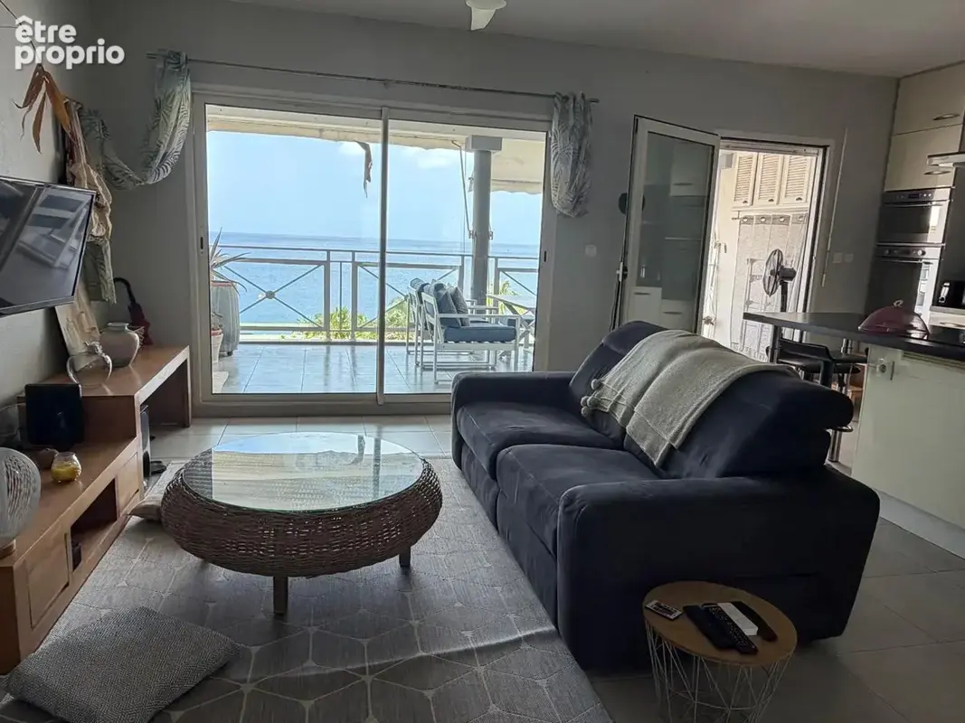 Appartement F3 avec magnifique vue sur la mer dans résidence calme. - photo 8