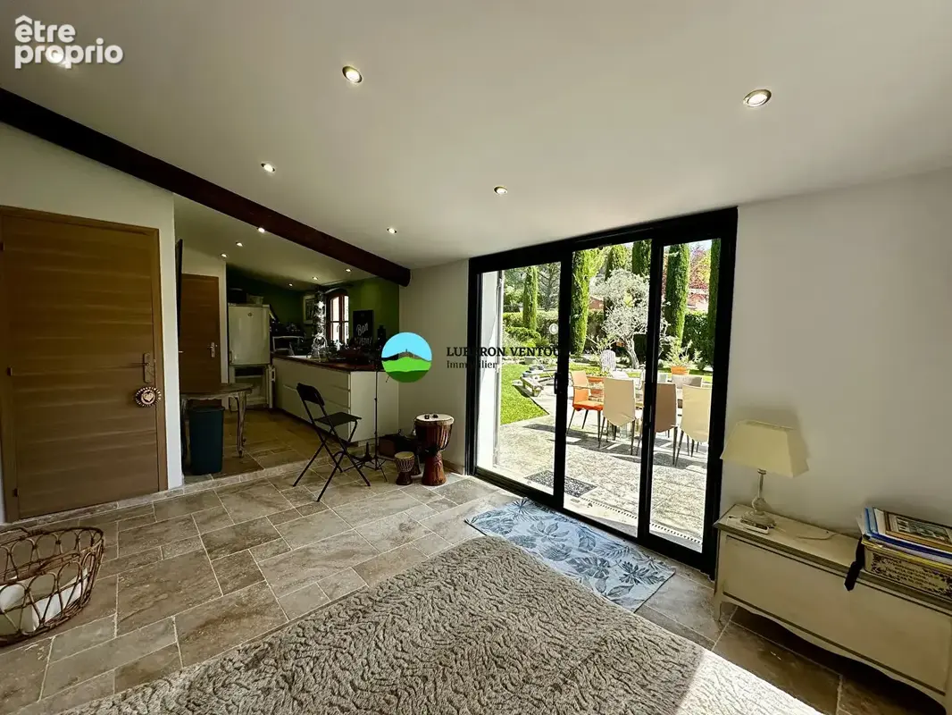 Maison avec Piscine - Pernes Les Fontaines 6 pièces160 m2 - photo 9
