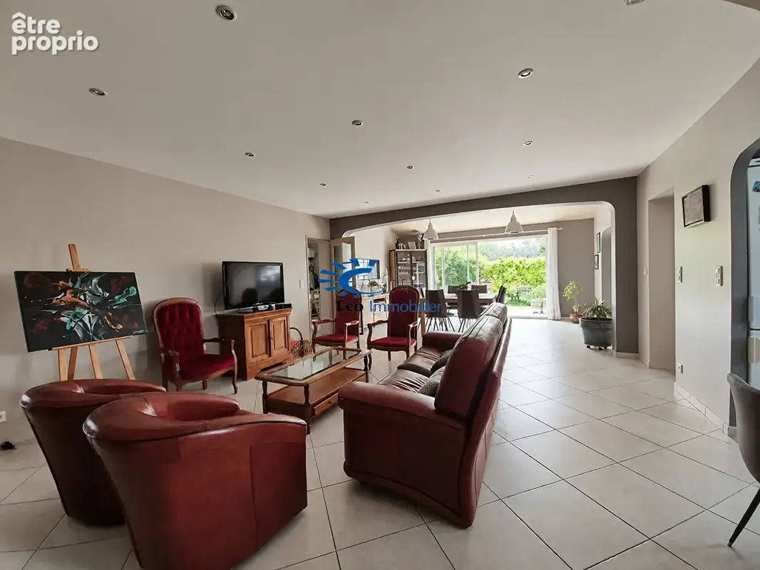 Perigny maison 175 m² 5 chambres garage jardin piscine - photo 4