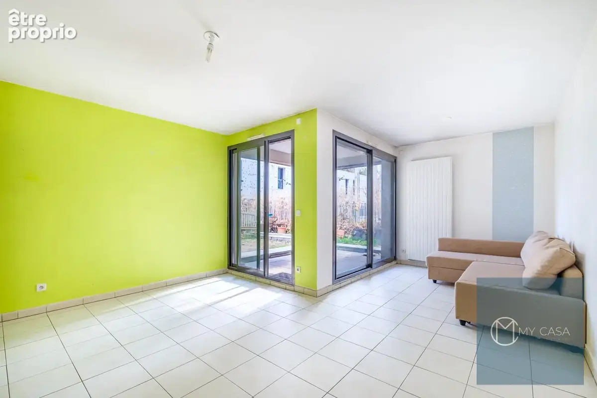 T2 Confluence avec grand jardin - 53m2 - photo 5