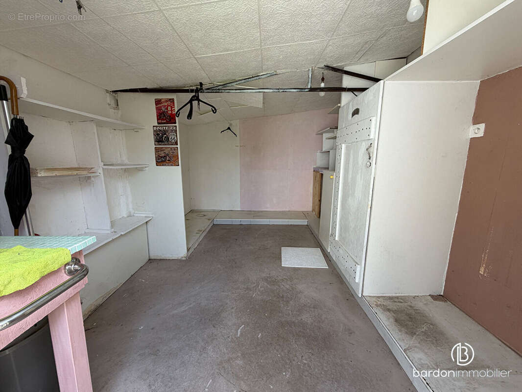 Maison 4 pièces - 55 m² - centre bourg St-Étienne de Mer-Morte - photo 9