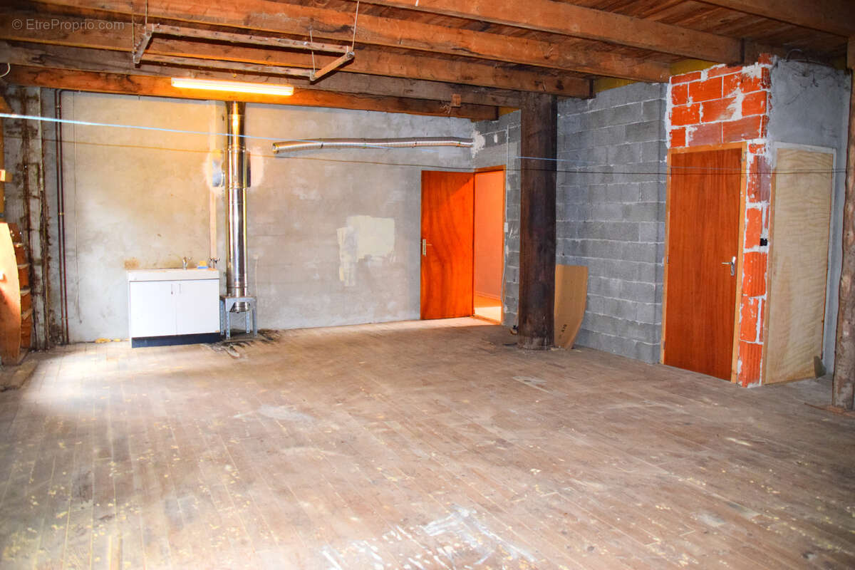 Maison à SAINT-CIRGUES-EN-MONTAGNE