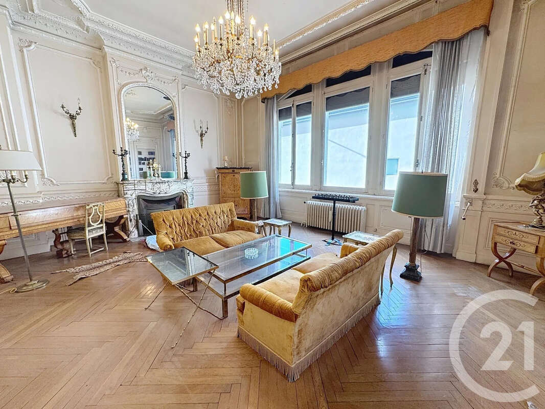 Appartement à LYON-7E