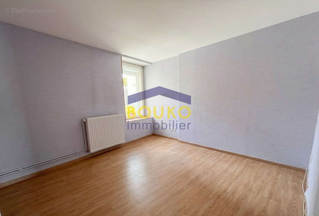 Appartement à SAINT-NICOLAS-DE-PORT