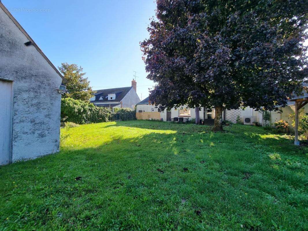 Maison à SAINT-LYE-LA-FORET