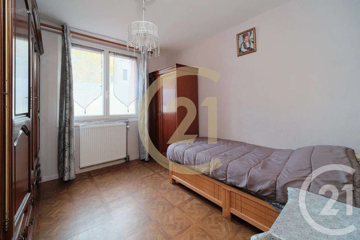 Appartement à LYON-8E