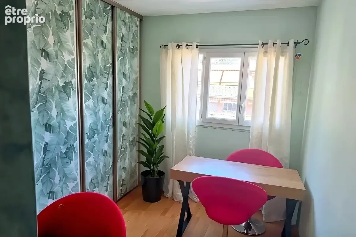 Appartement de 105m2 5 pcs - photo 6