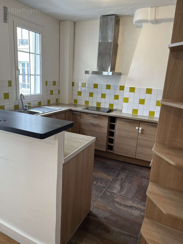 Appartement à PARIS-19E