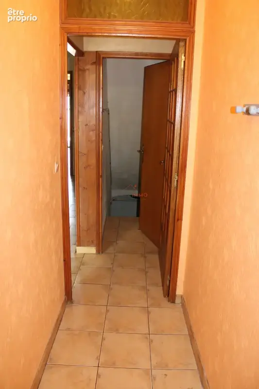 TRITH SAINT LEGER, maison d' environ 78m2, jardin, garage et grenier aménageable. - photo 6