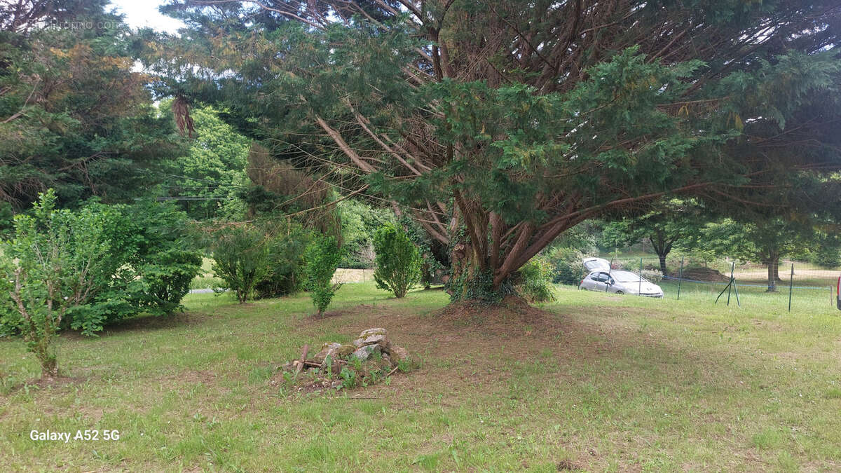 Maison à ABJAT-SUR-BANDIAT