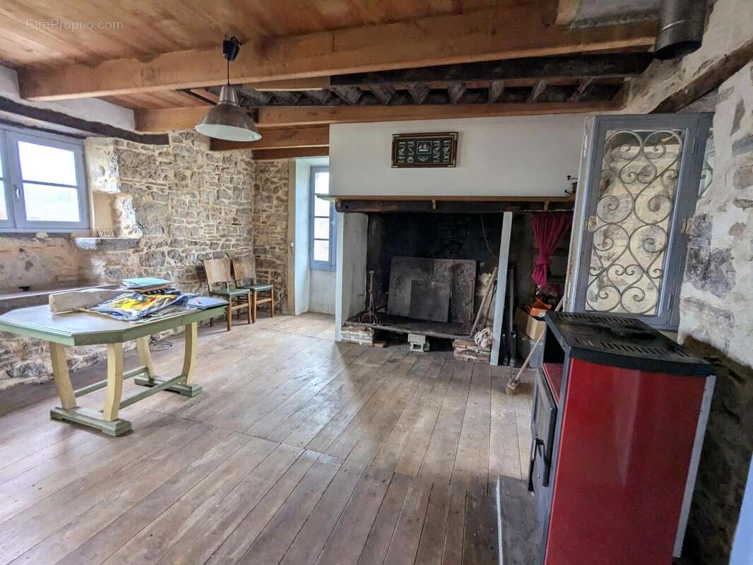 Photo 5 - Maison à CENEVIERES