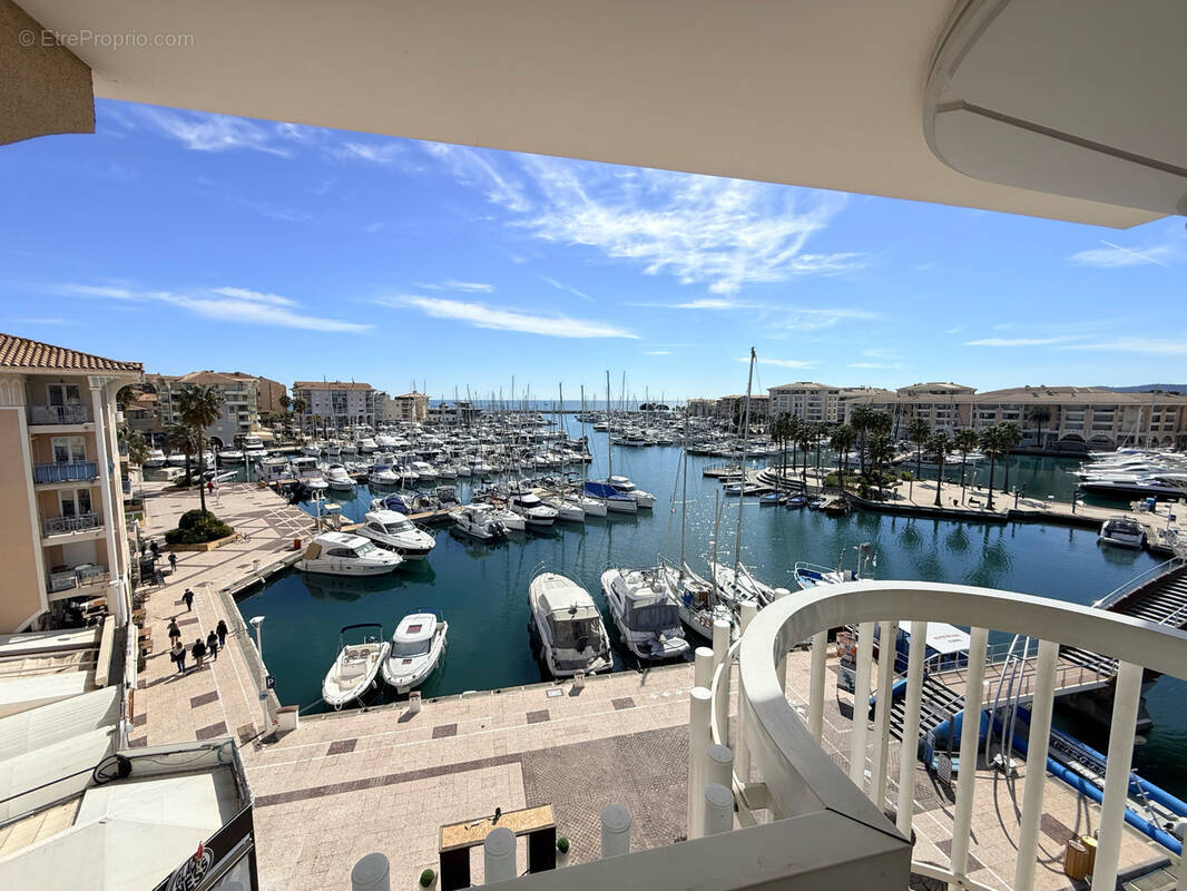 Appartement à FREJUS