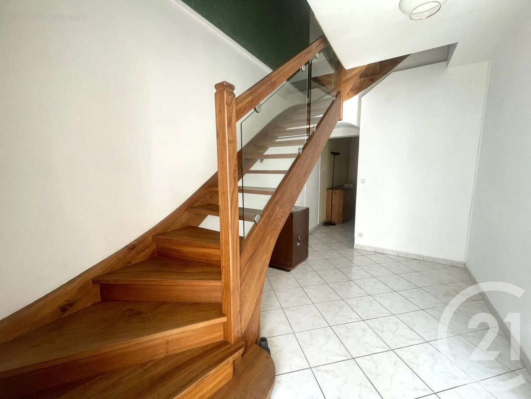 Maison 102 m² à Royan  - photo 3