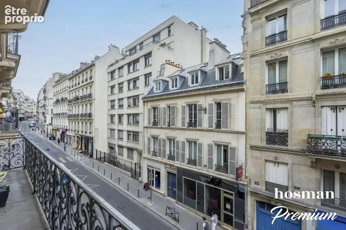 A rénover - 5 pièces de 120 m² - Rue Du Faubourg Poissonnière - photo 2